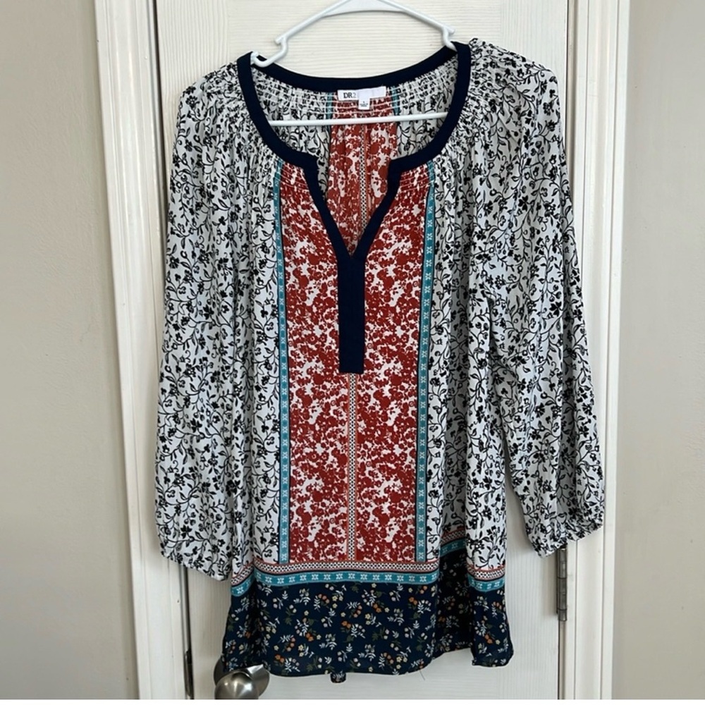DR2 Burgundy and Black Floral Tie Front Blouse